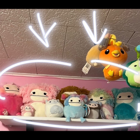 squishmallow bigfoot UP FOR TRADE - Picture 2 of 2